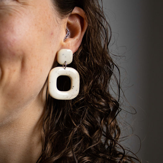 Faux Ceramics - oorhangers 1