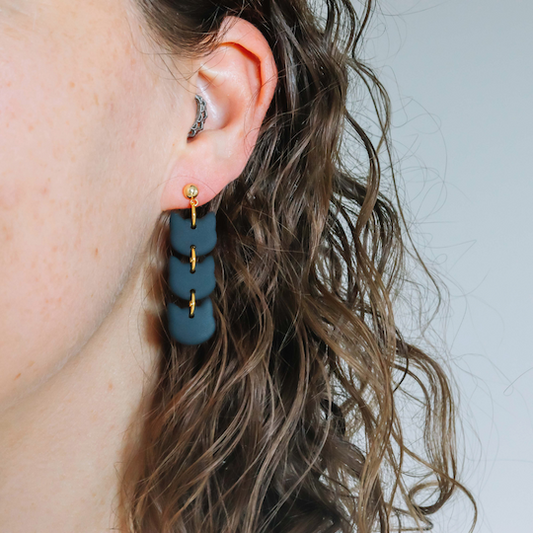 Cattitude - zwarte kat - hangers - effen