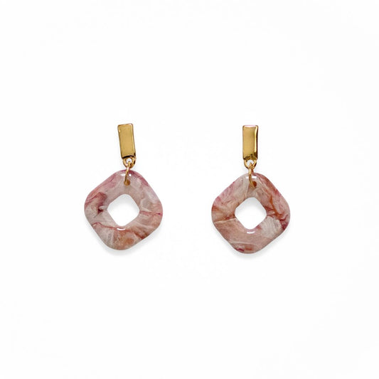 Marble Bloom – handgemaakte pastel oorbellen met marmerlook - 11