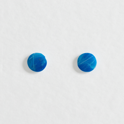 Summer Essentials - oorknopjes klein blauw