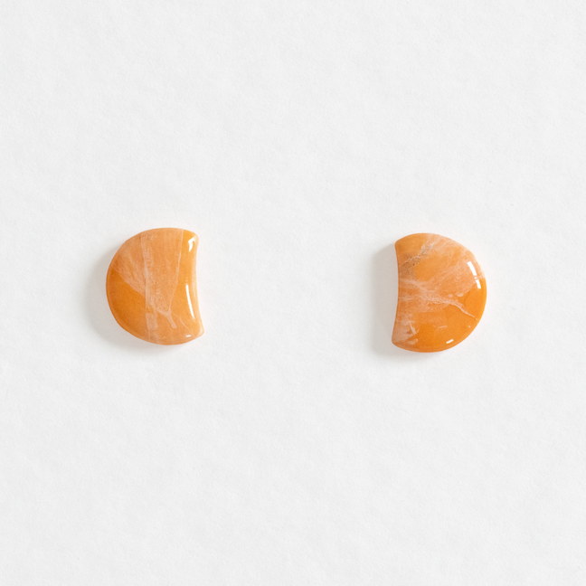 Summer Essentials - oorknopjes maanvormig oranje